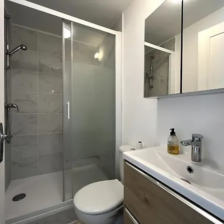 Le Studio Des Sablons-2 Pers-150M Place Du Marche Fontainebleau Exterior foto
