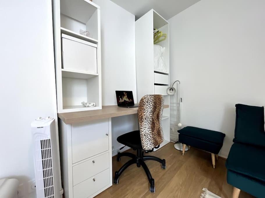 Apartment Le Des Sablons-2 Pers-150m Place Du Marche *
